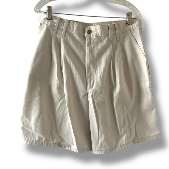 Vintage 90s Chic Khakis Beige Pleated Bermuda Shorts Women's Size Large Preppy - Picture 1 of 16